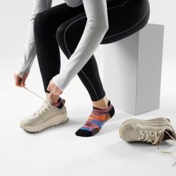 Alternative view of Women's Run Brushed Print Low Ankle Socks