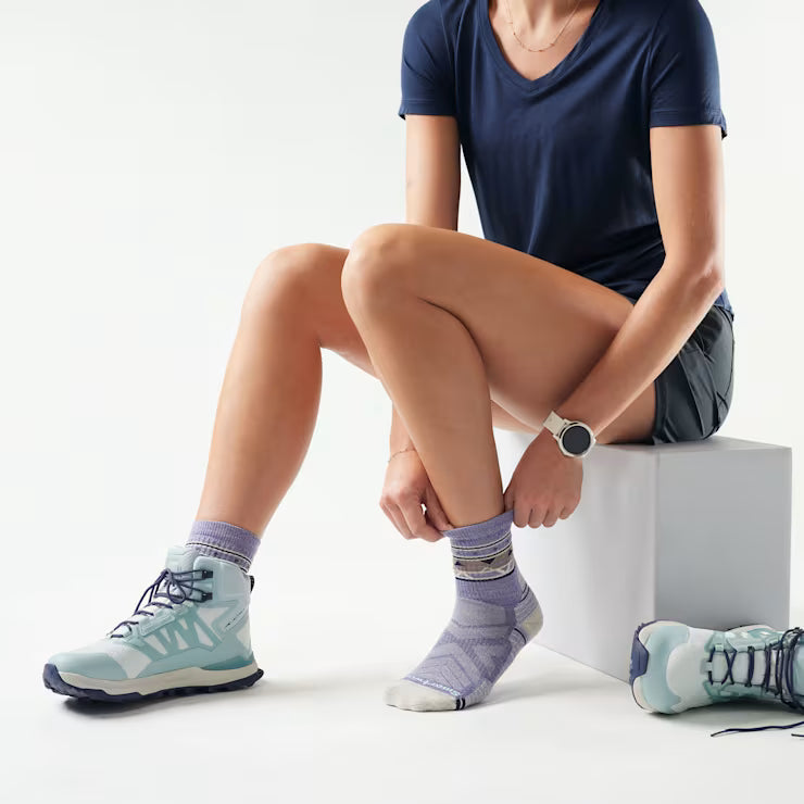 Women's Hike Zig Zag Valley Mid Crew Socks - Image 2