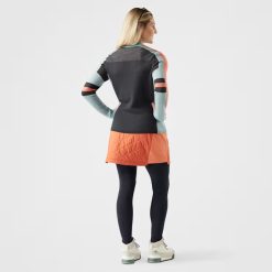 Alternative view of Women's Alpine Crew