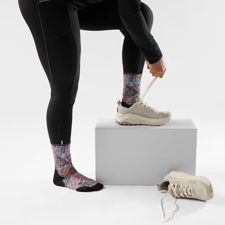 Women's Trail Run Triangle Prism Print Crew Socks - Image 2