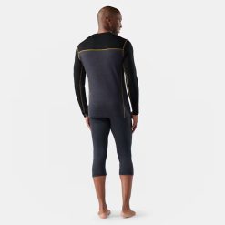 Alternative view of Men's Classic Thermal Merino Base Layer Colorblock Crew