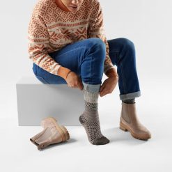 Alternative view of Women's Everyday Cozy Popcorn Cable Crew Socks
