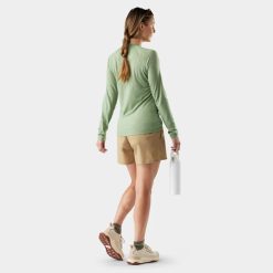 Alternative view of Women's Classic All-Season Merino Base Layer Crew