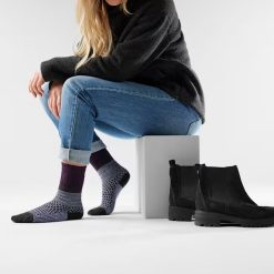 Alternative view of Women's Everyday Cozy Popcorn Cable Crew Socks
