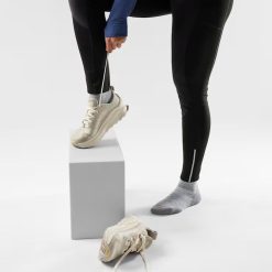 Alternative view of Women's Run Ankle Socks