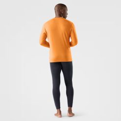 Alternative view of Men's Classic Thermal Merino Base Layer Crew